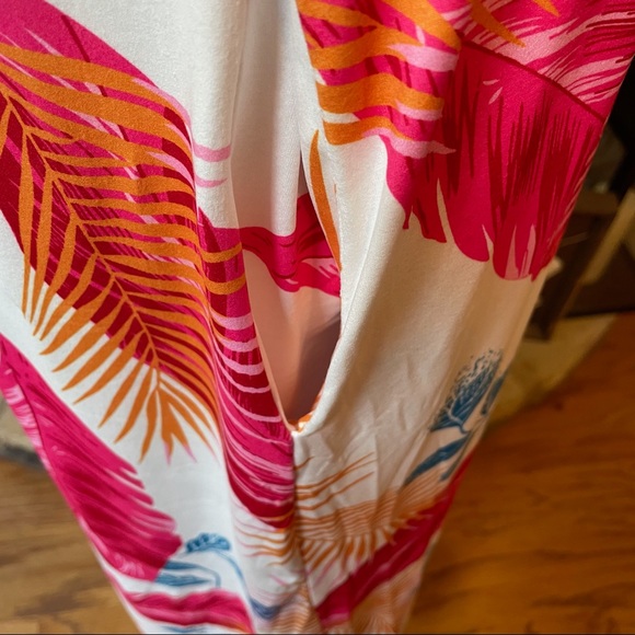 NWT Live Cloth Floral Print Maxi Dress Medium - Picture 8 of 13